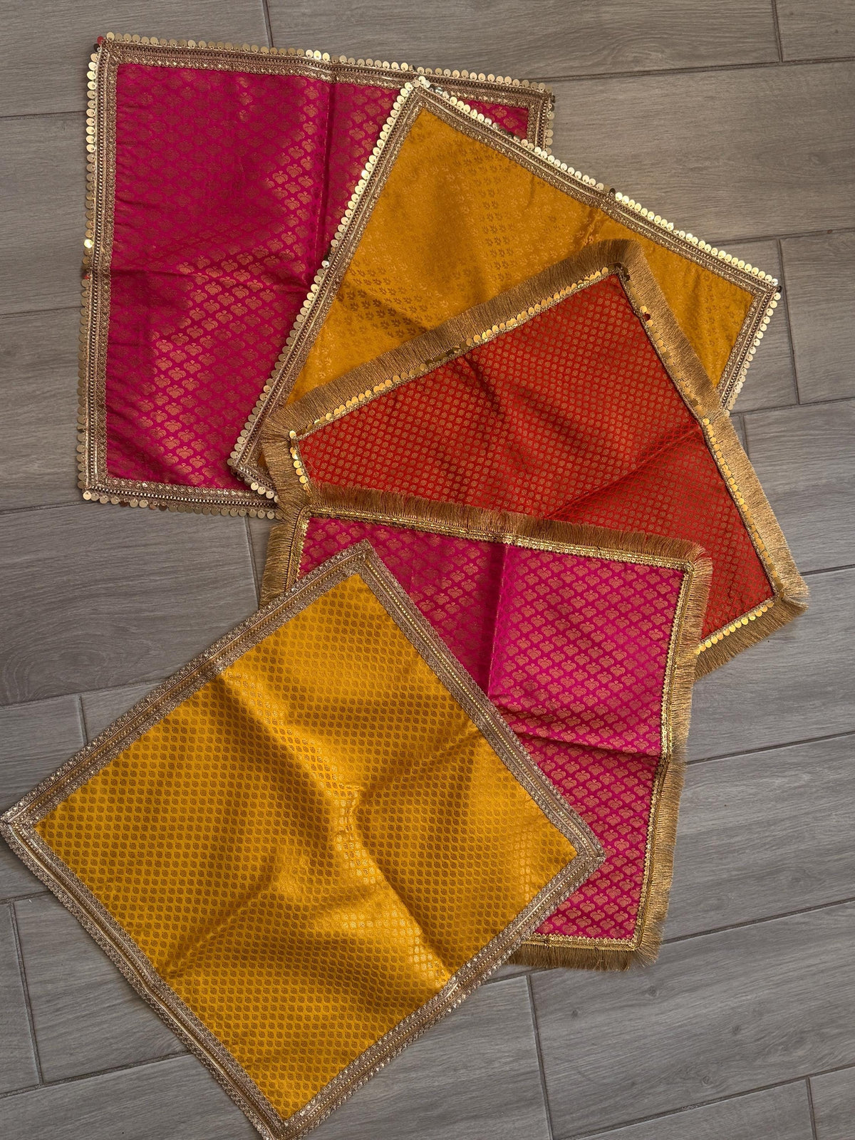 Pure Banarasi Fabric Pooja Aasan/Platter Mat