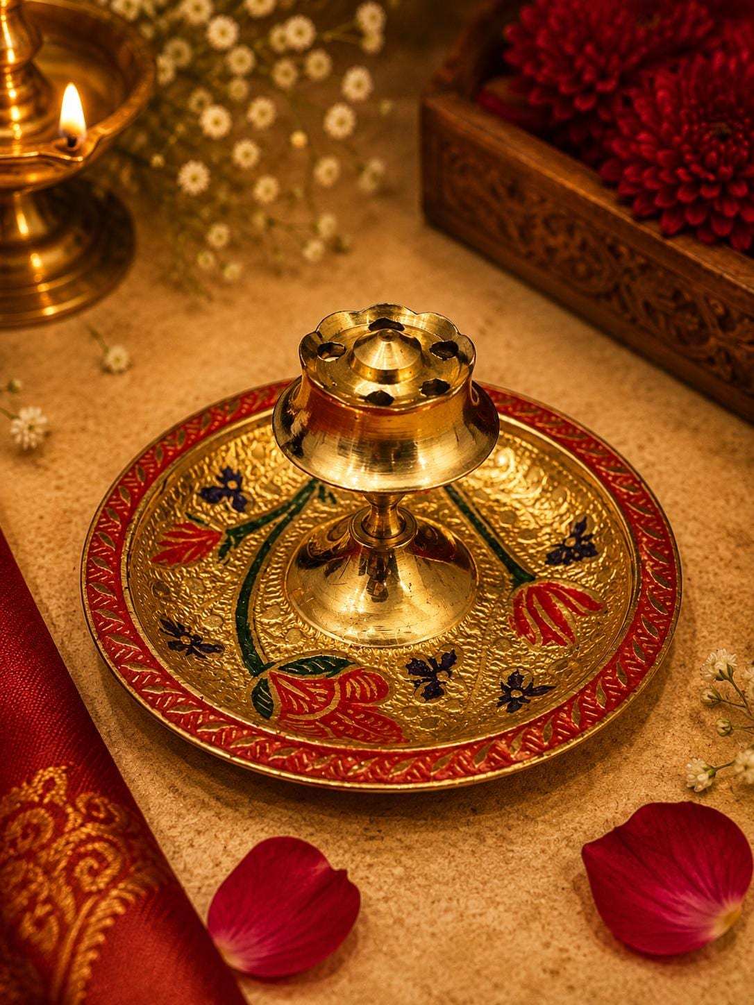 Handcrafted Brass Engraved Pooja Thali Set 7 & 10 Inch | Aarti Puja Plate for Diwali Navratri Karwa Chauth Raksha Bandhan Lakshmi Puja | Home Mandir Decor Gift