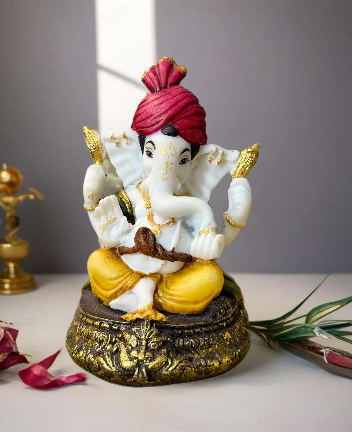 Resin Ganesha 6 Inch 2