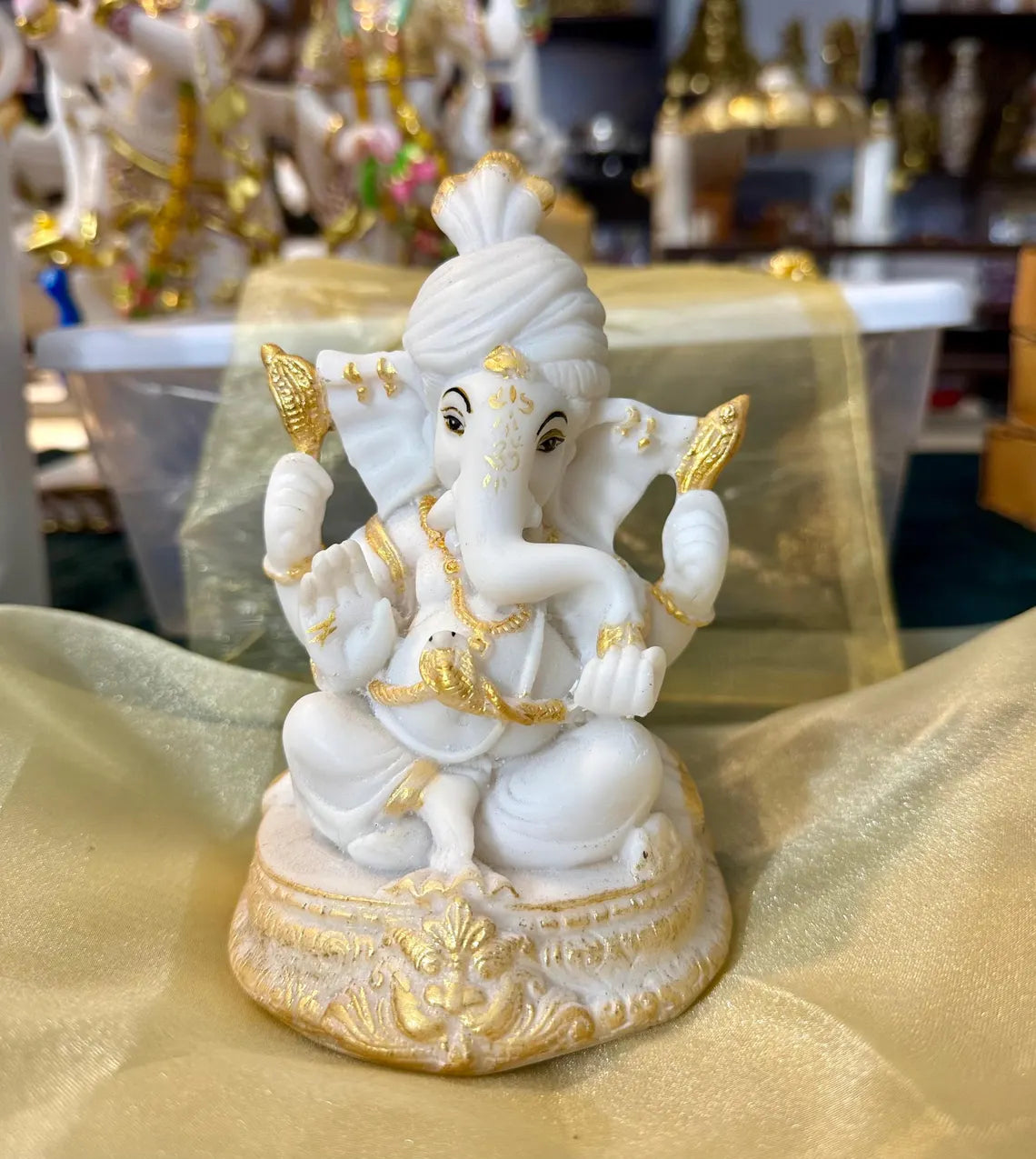 Resin Ganesha 6 Inch 3