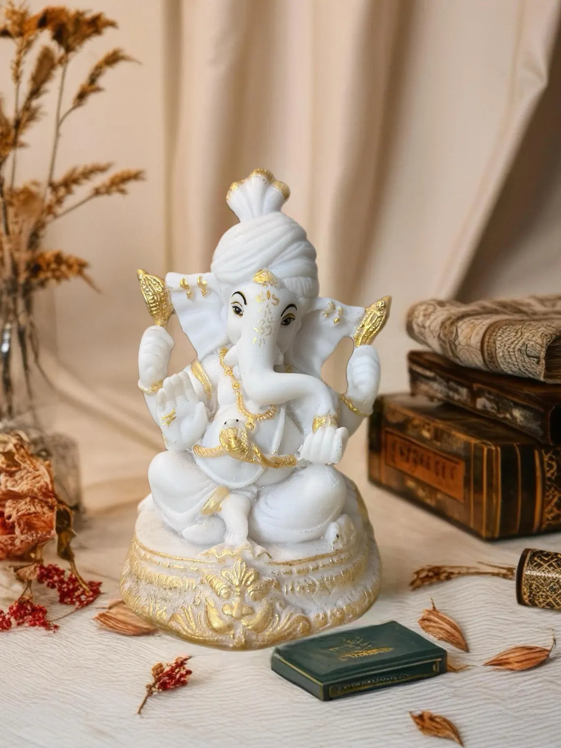 Resin Ganesha 6 Inch 5