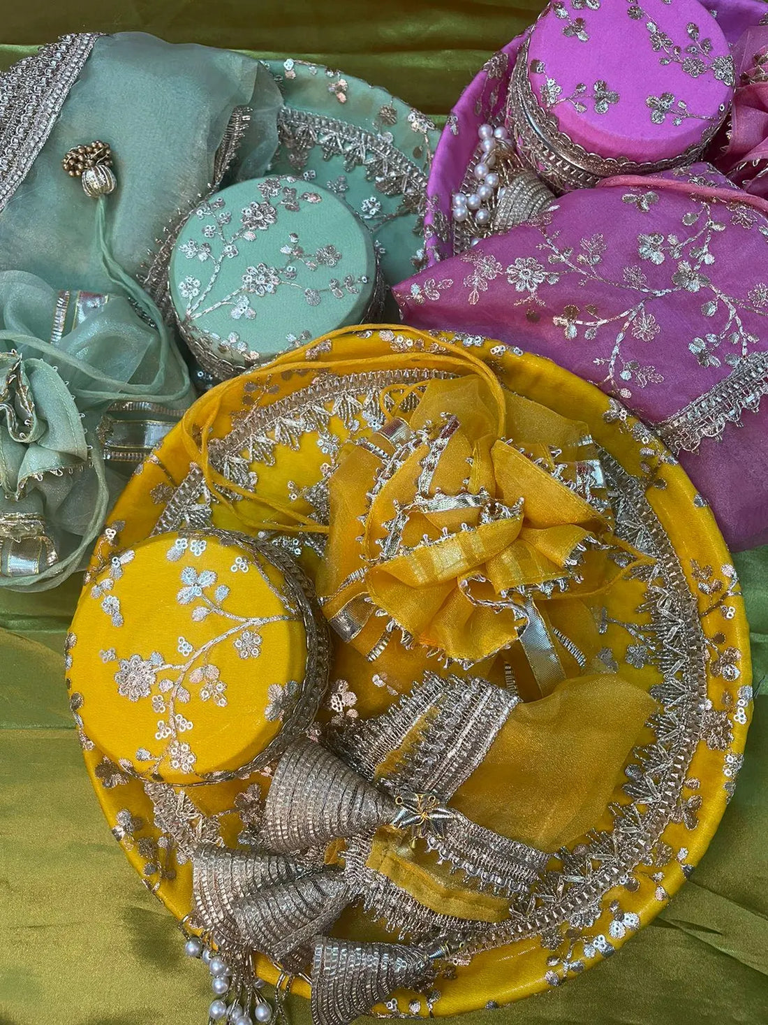 Fabric Karwa Thali Set 12 Inch Zari 1