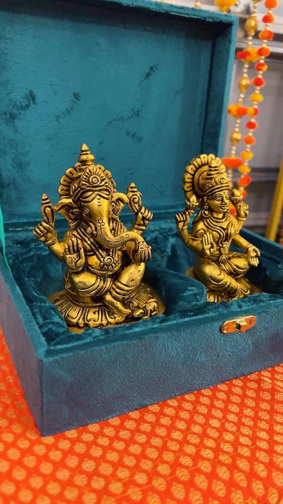 Brass Ganesha Lakshmi Statue 2